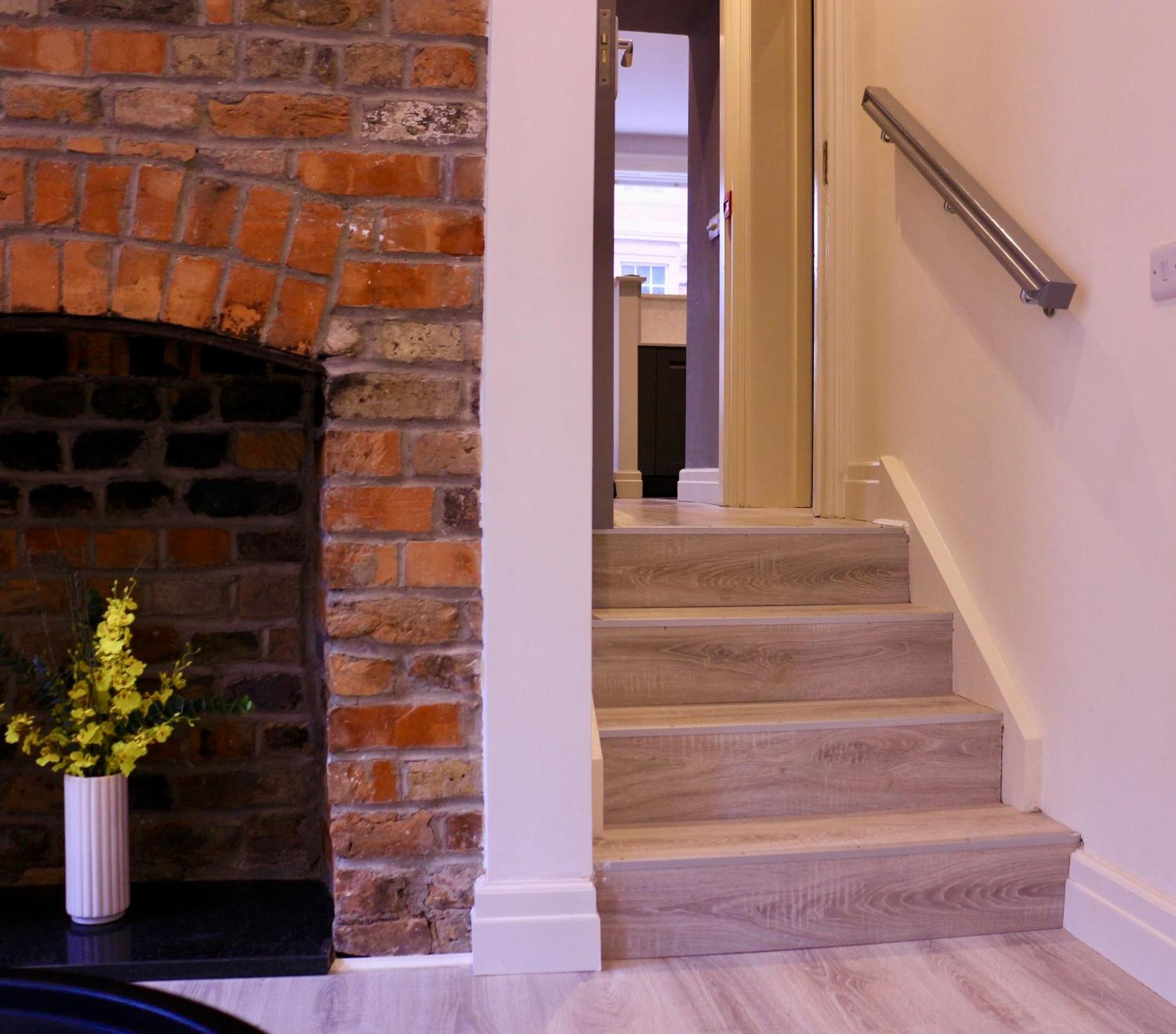 Spire Entire Apartment No Kitchen Dublin Exterior photo